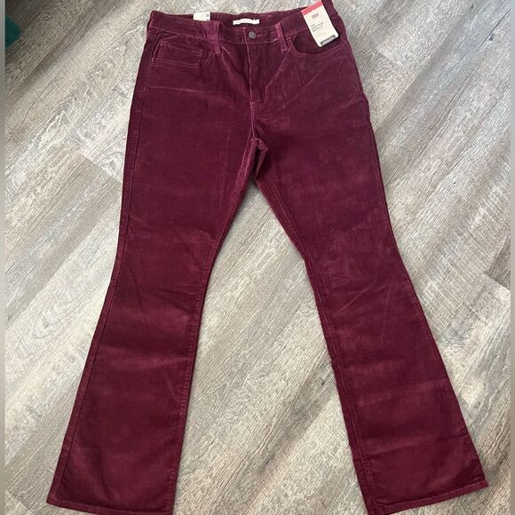 Levi's 725 High Rise Bootcut Corduroy Jeans in Windsor Wine- Size 33x32 - Picture 11 of 11